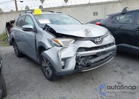 2016 Toyota Rav4 Xle z USA, uszkodzony, nr VIN 2T3WFREV5GW305873
